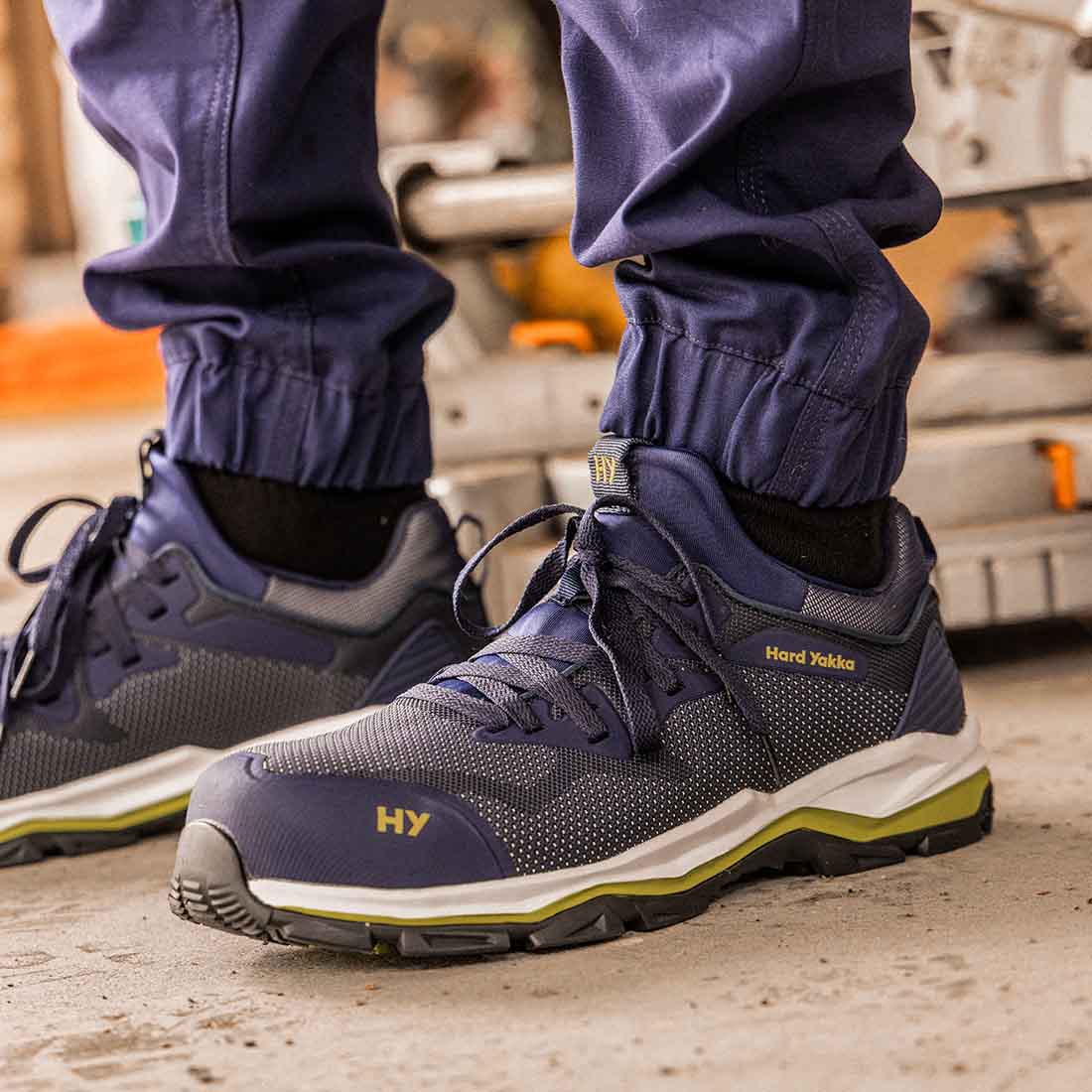 Hard Yakka Icon Sport Safety Trainers in Navy | Men&