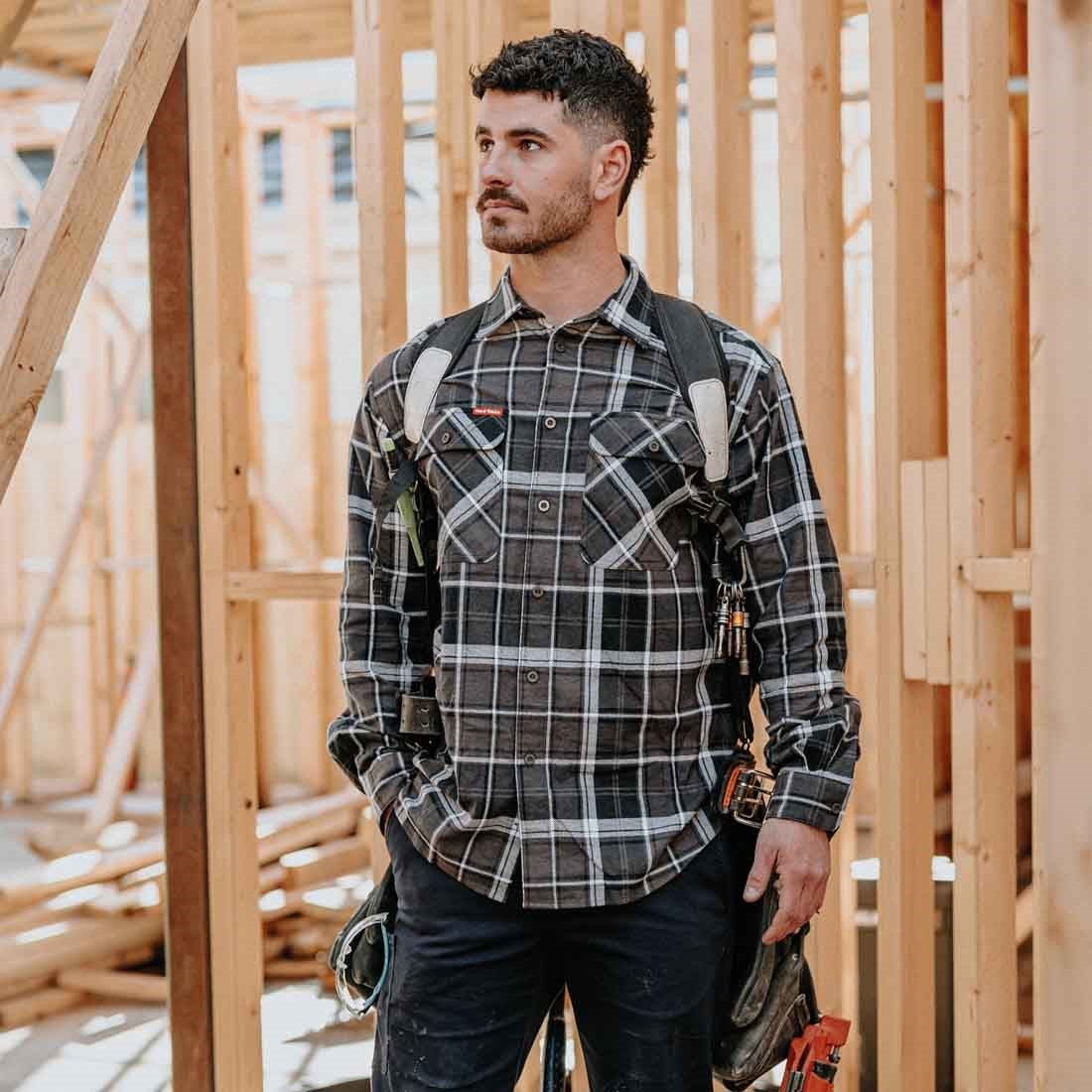 Hard Yakka Men's Lightweight Check Flannel Shirt Charcoal
